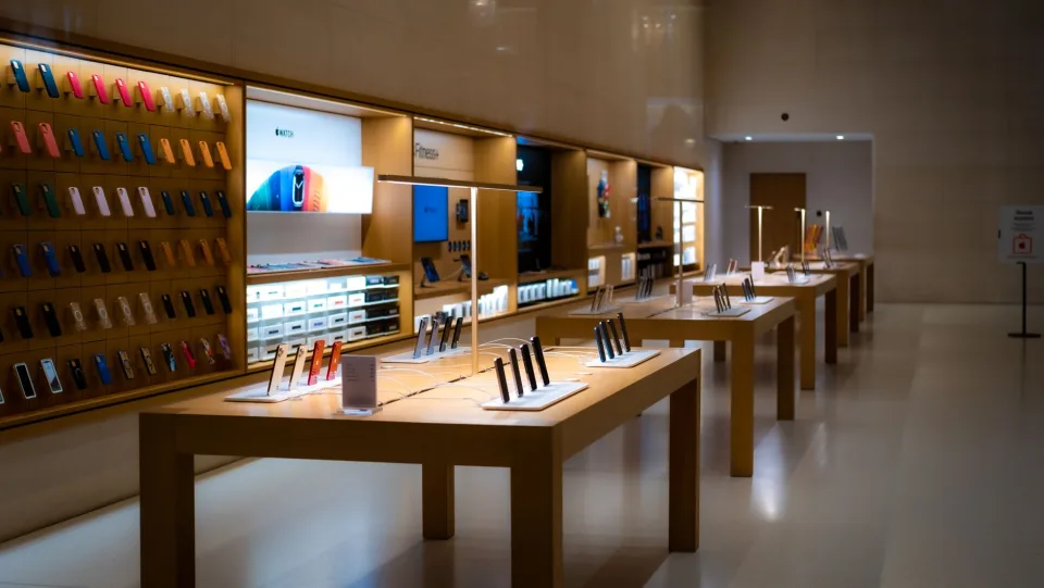 Điện thoại thông minh 128GB chính hãng, nguyên seal